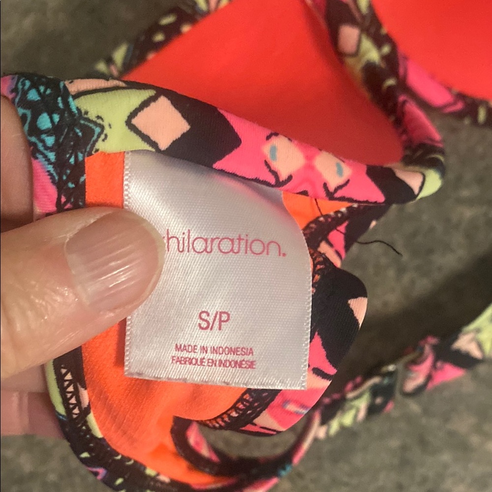 Colorful Geometric Bikini - Picture 3 of 5